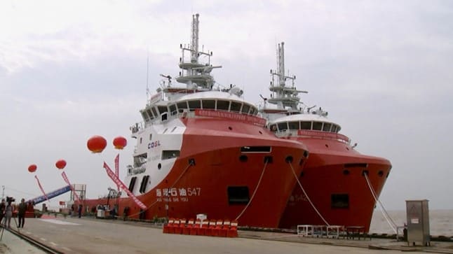 Китай збудував та ввів в експлуатацію перші розумні судна для обслуговування бурових платформ 