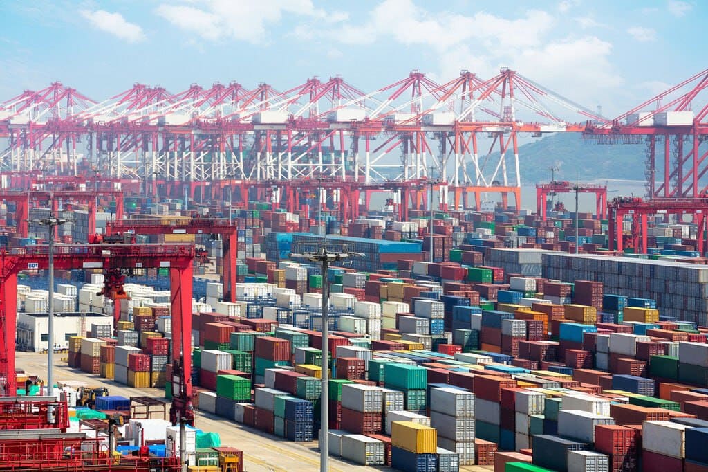 В порту Яншань (Китай) інвестиують 7,3 млрд доларів у  новий контейнерний термінал спроможністю 11 млн TEU на рік